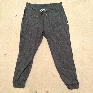 Women’s Vuori joggers